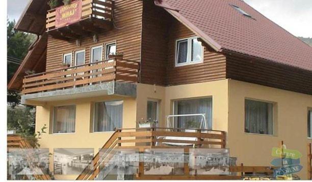 Hotel Miraj Azuga Exterior foto